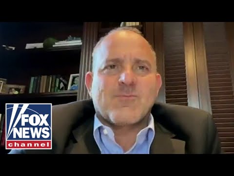 Attorney suing over FTX collapse calls out celebrities